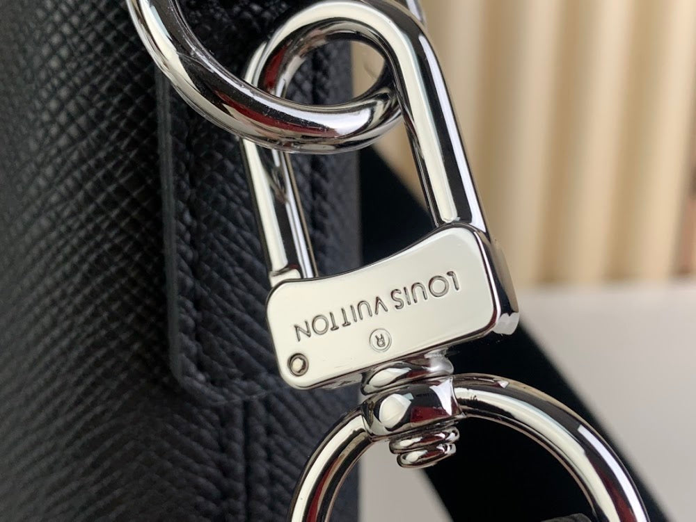 Dragons Bags ln Luxury Bag --68666