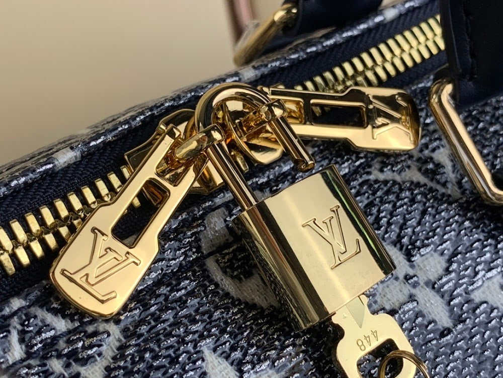 Dragons Bags ln Luxury Bag --61870