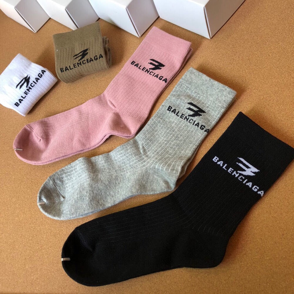 Dragons Bags Premium Luxury Socks --98333
