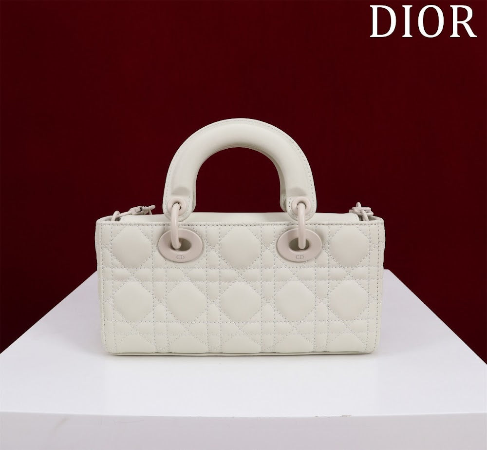 Dragons BagsDiorn Luxury Bag --114851