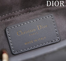 new-luxury-designer-bags-nm7367