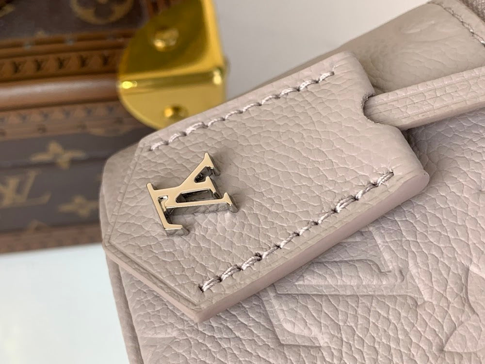 Dragons Bags ln Luxury Bag --69586