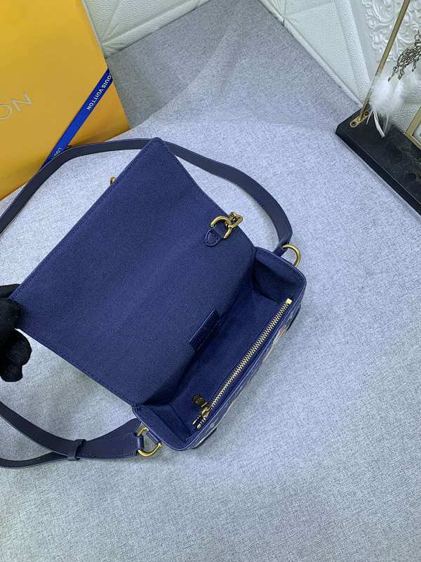 Dragons Bags ln Luxury Bag --71328