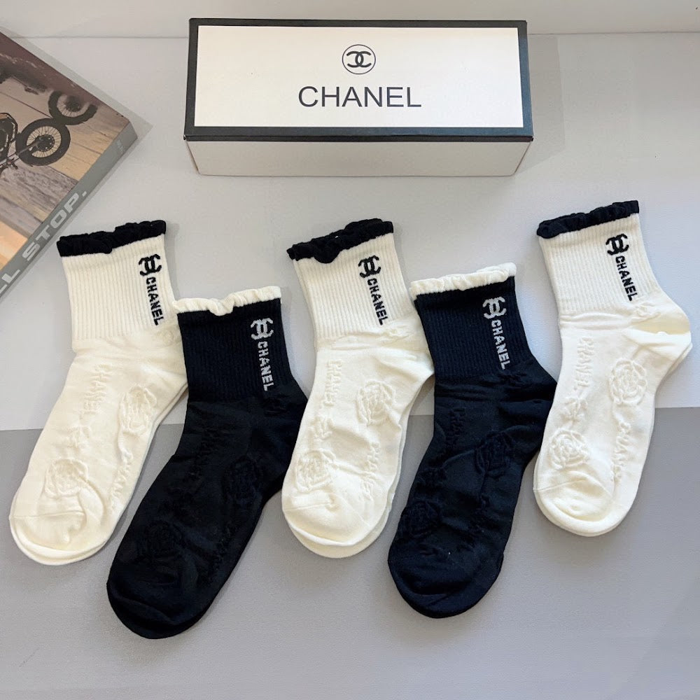 Dragons Bags Premium Luxury Socks --98104