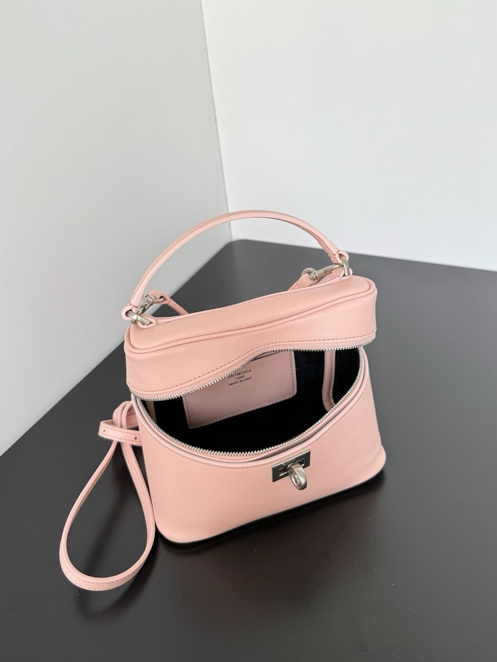 Dragons Bags Balenciaga Luxury Bag --111321