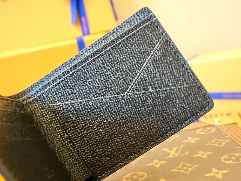 Dragons Bags ln Luxury Bag --60239