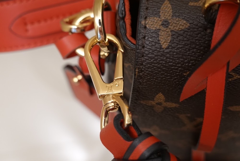 Dragons Bags ln Luxury Bag --60082
