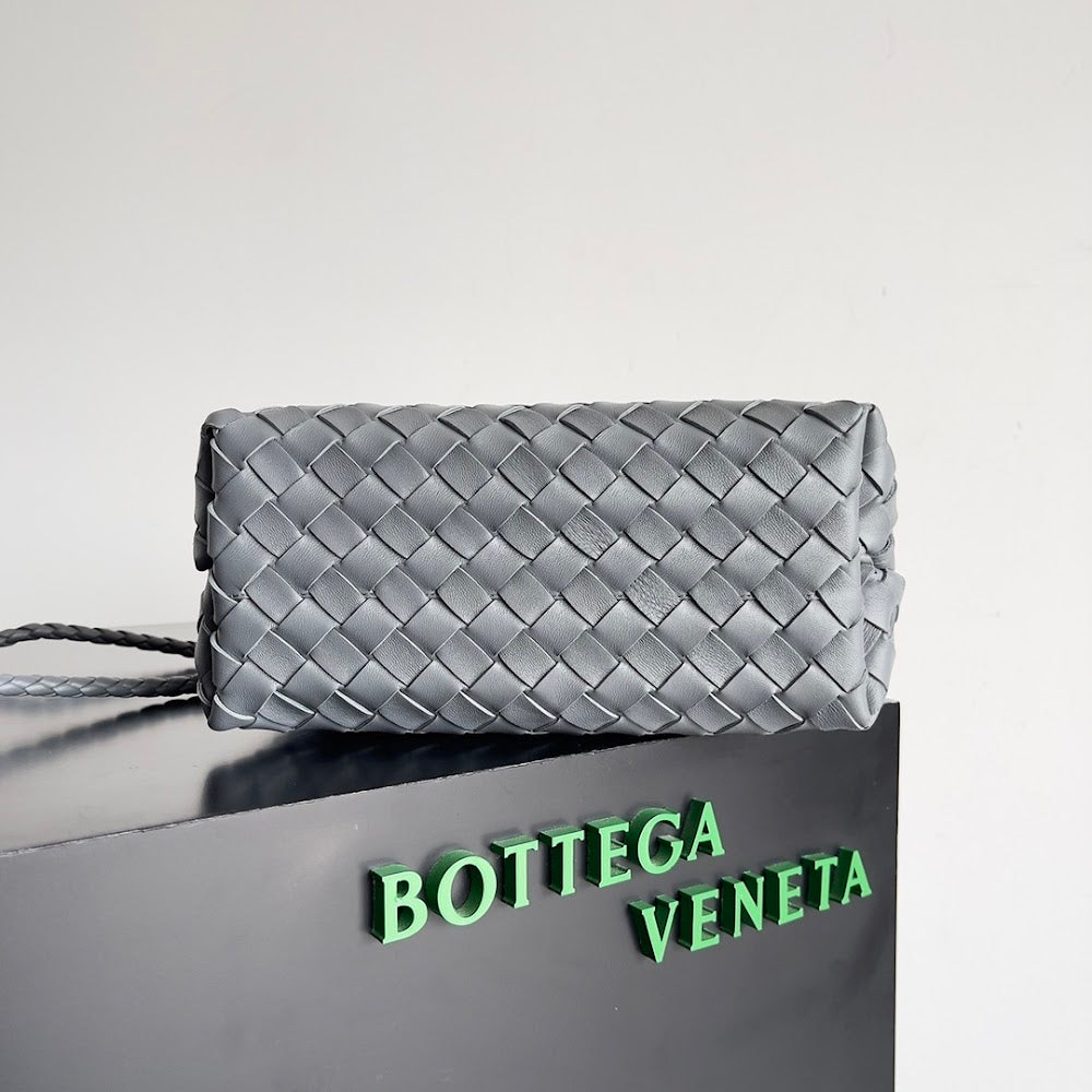 new-luxury-designer-bags-nm10687
