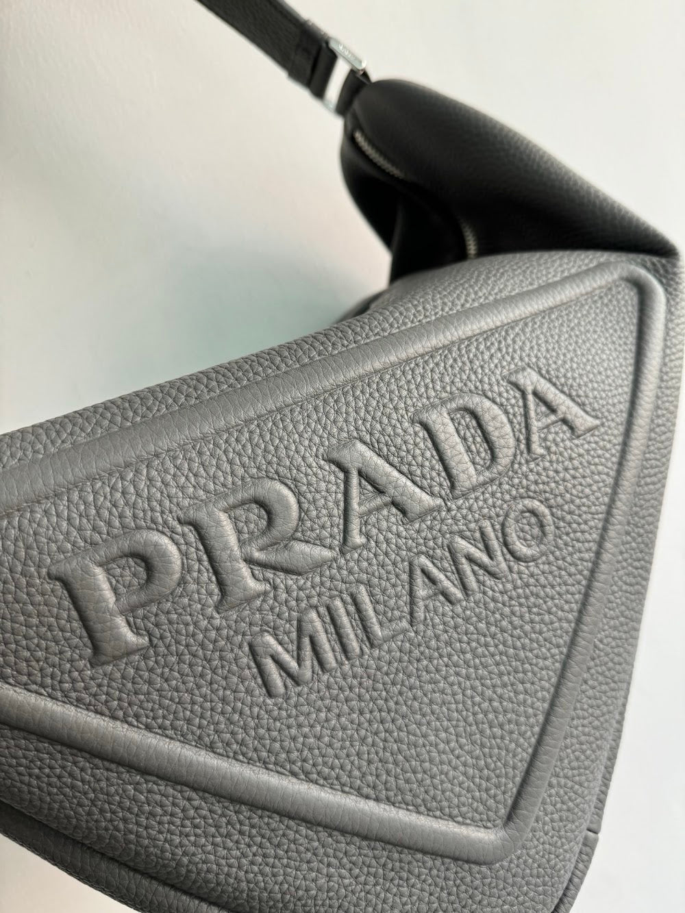 Dragons Bags Pradn Luxury Bag --102637