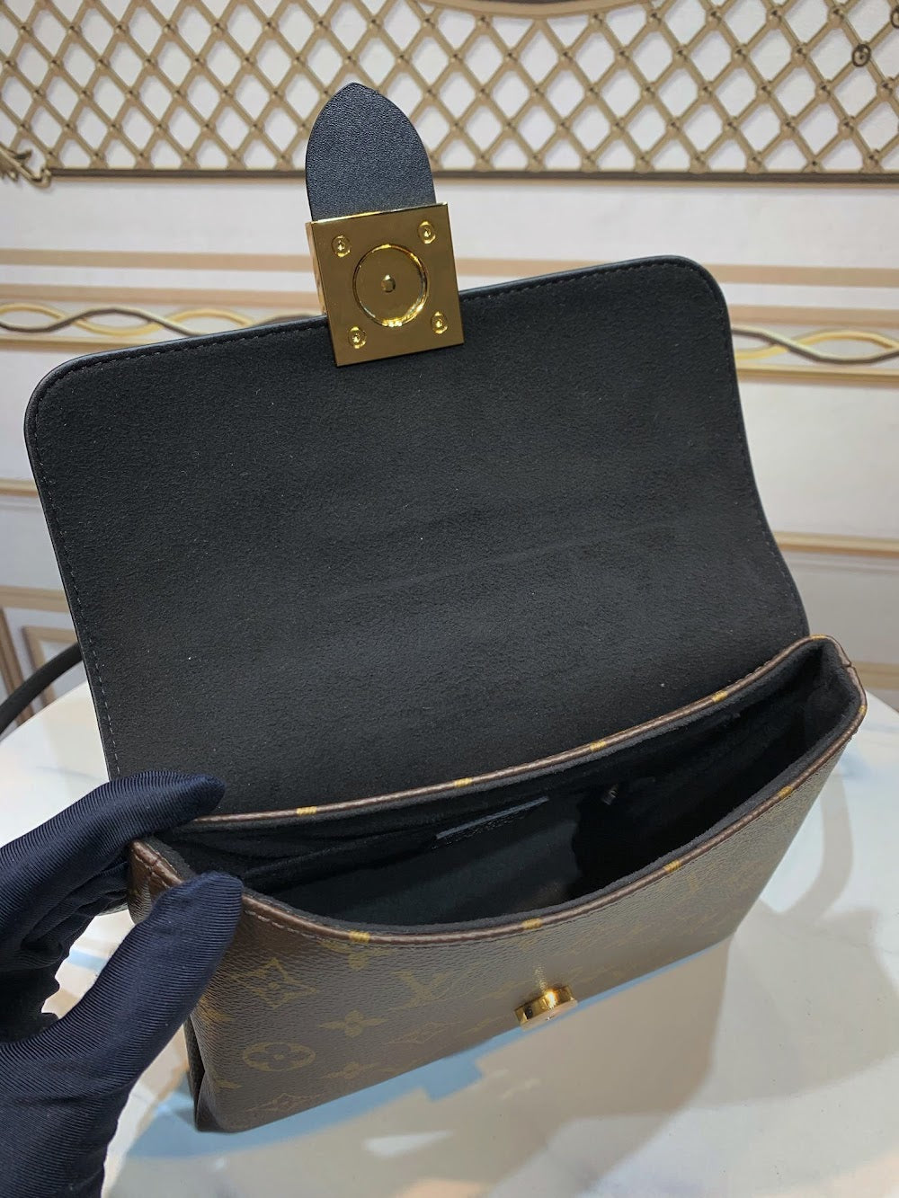Dragons Bags ln Luxury Bag --57967