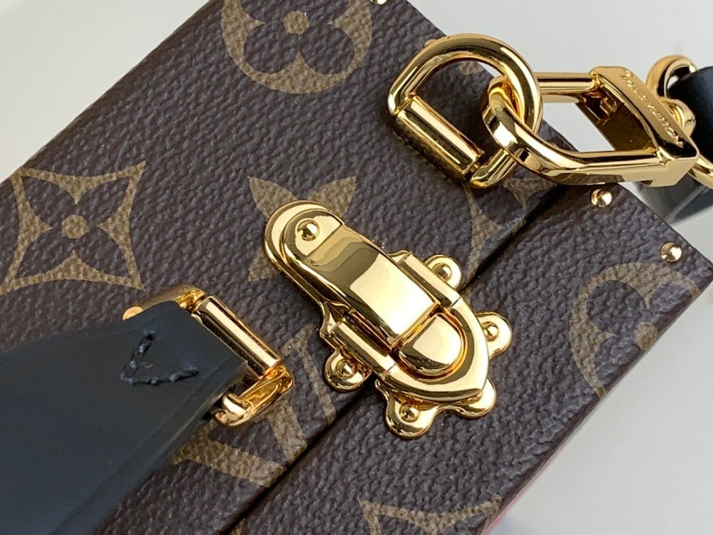 Dragons Bags ln Luxury Bag --68456