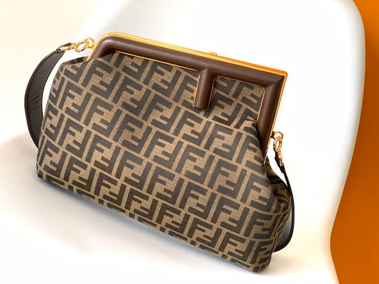 new-designer-premium-bags-nm15355