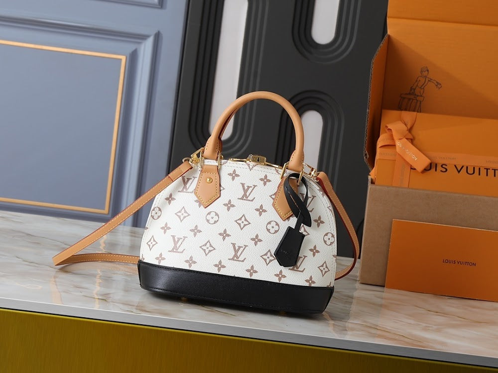 Dragons Bags ln Luxury Bag --77610