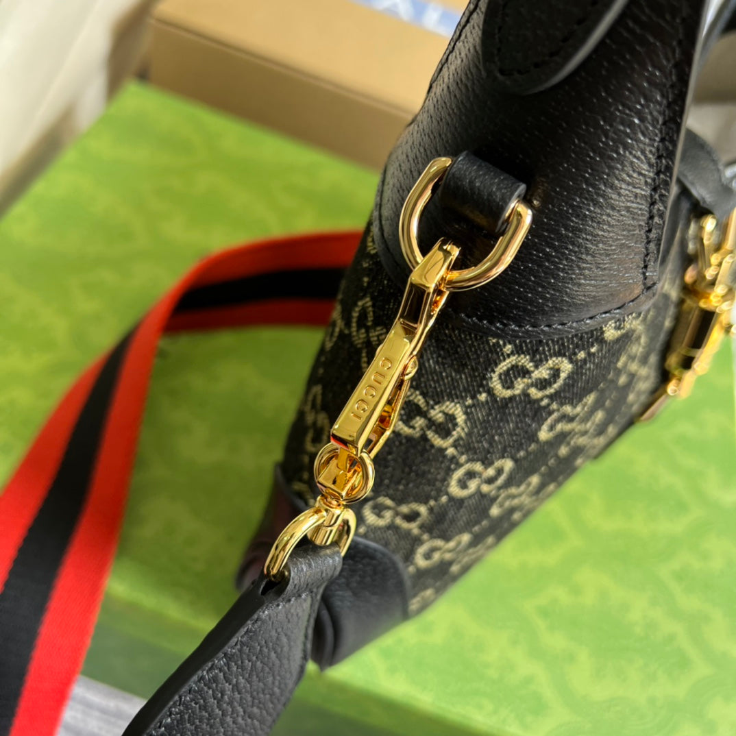 VBS SHOULDER BAG BIG SIZE BLACK 678843