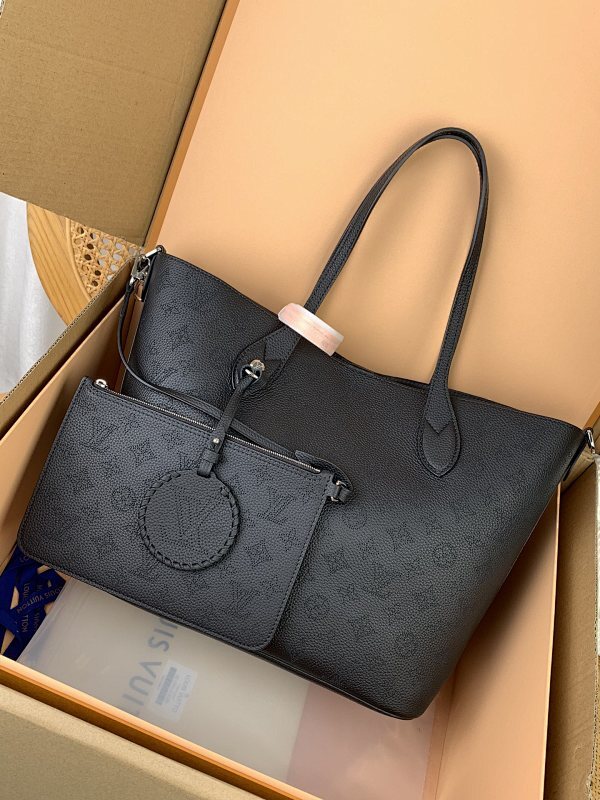 Dragons Bags ln Luxury Bag --61660