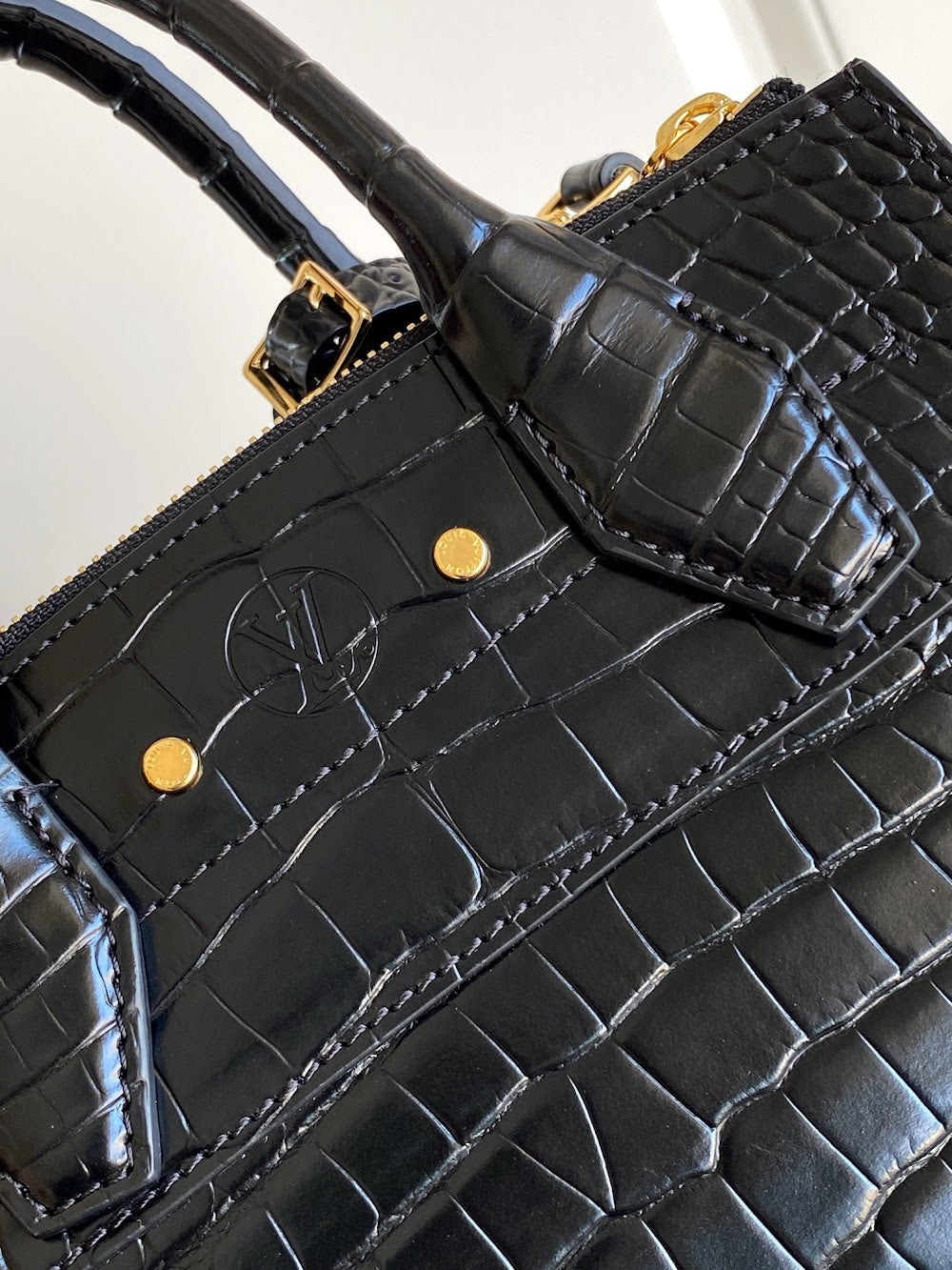 Dragons Bags ln Luxury Bag --96190