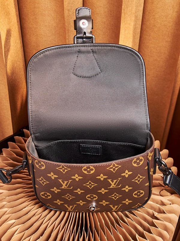 Dragons Bags ln Luxury Bag --71444