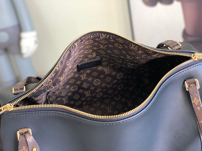 Dragons Bags ln Luxury Bag --81779