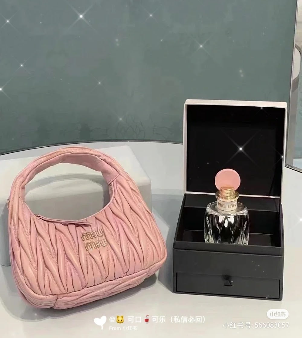 Dragons Bags Miun Miun Luxury Bag --122924