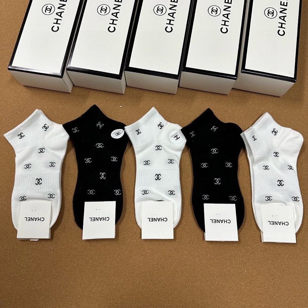 Dragons Bags Premium Luxury Socks --98680