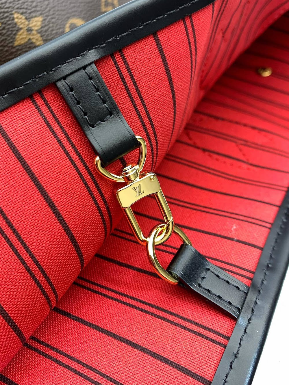 Dragons Bags ln Luxury Bag --97186