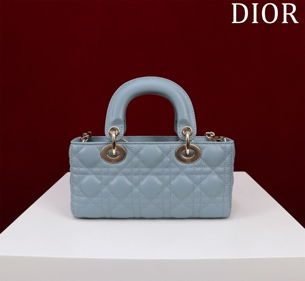 Dragons BagsDiorn Luxury Bag --114777