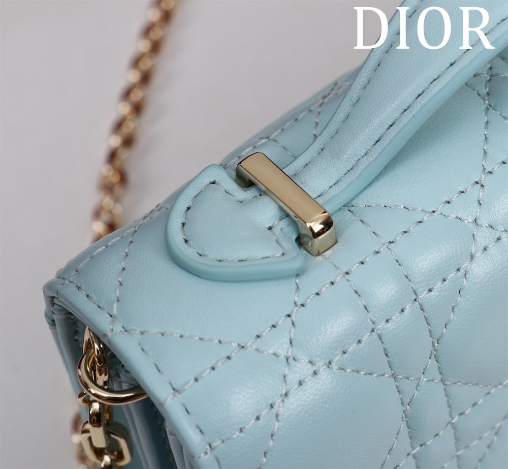 Dragons BagsDiorn Luxury Bag --116239