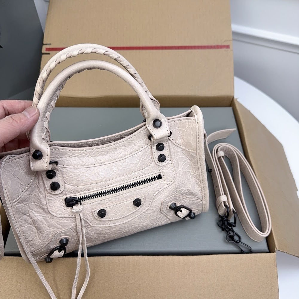 Dragons Bags Balenciaga Luxury Bag --110972