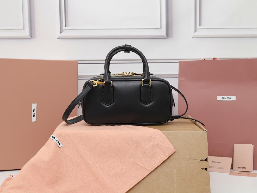 Dragons Bags Miun Miun Luxury Bag --123439