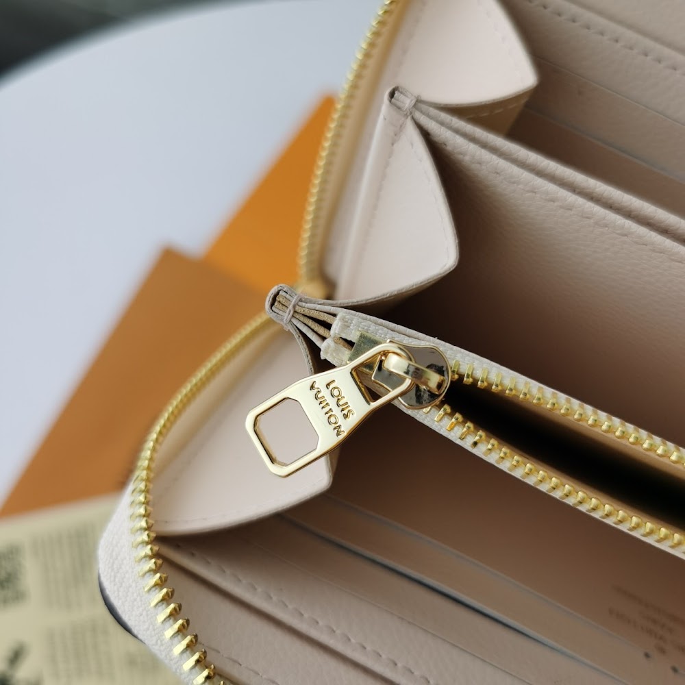 Dragons Bags ln Luxury Bag --77960