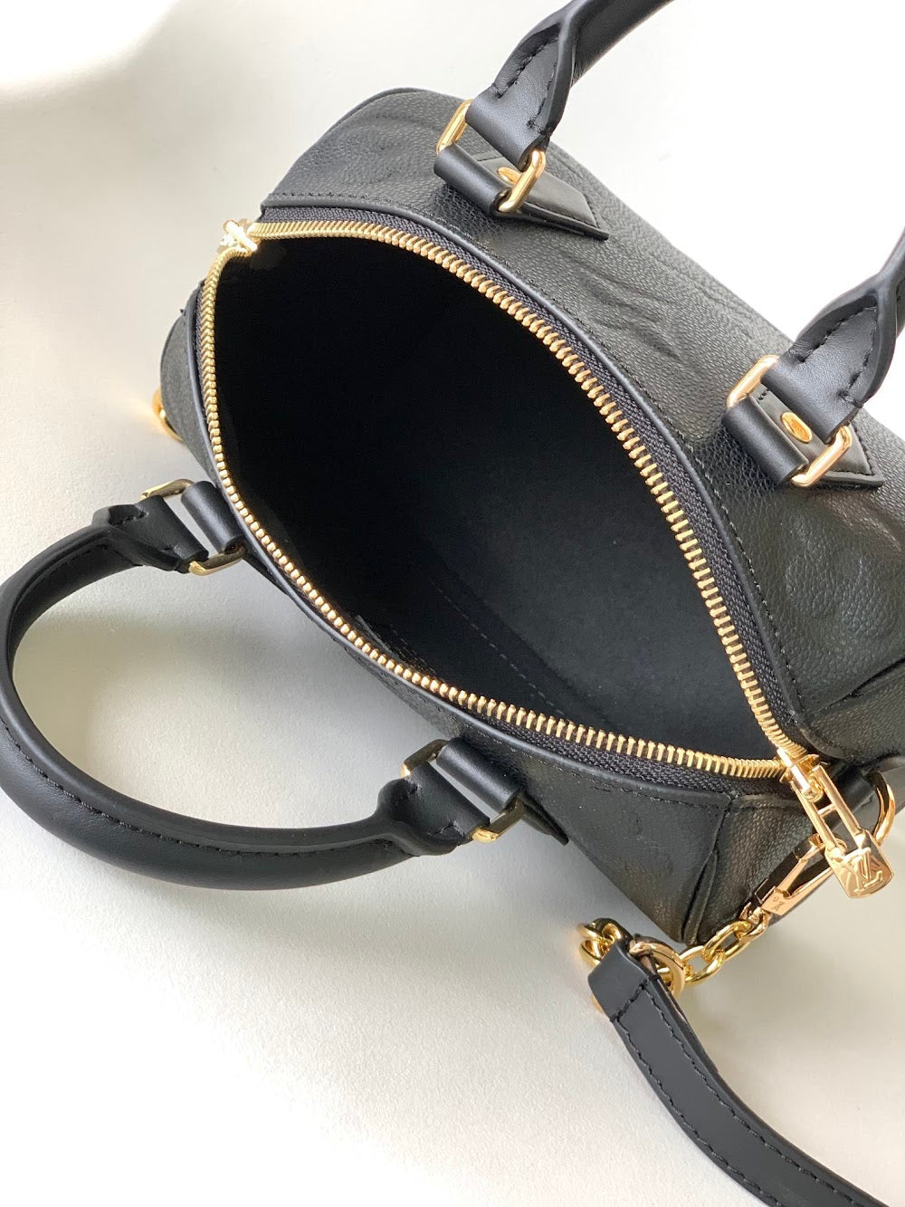 Dragons Bags ln Luxury Bag --81418