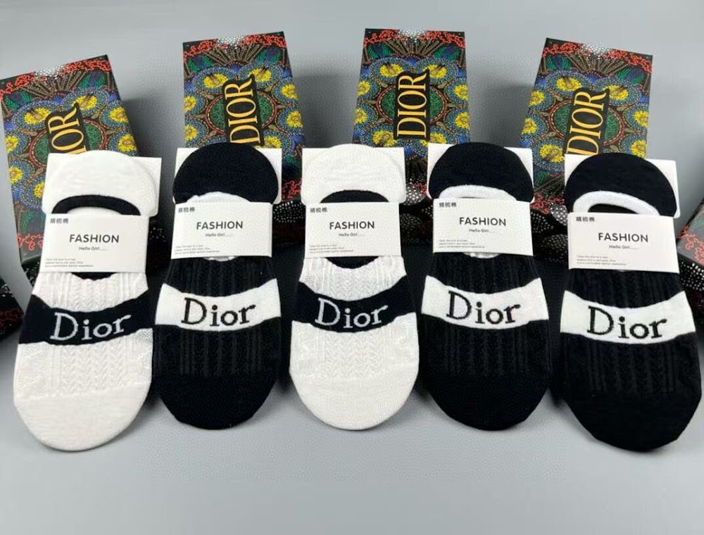 Dragons Bags Premium Luxury Socks --98198