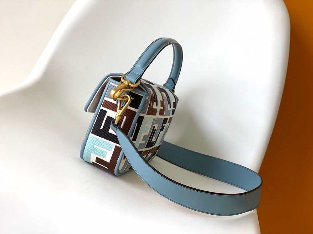 new-luxury-designer-bags-nm15329