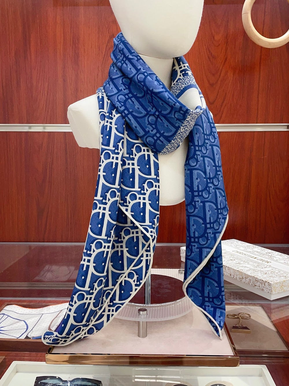 Dragons Bags Premium Designer Scarf --99228