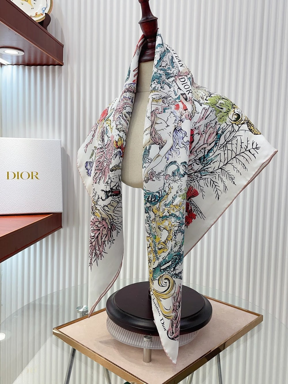 Dragons Bags Premium Designer Scarf --98854