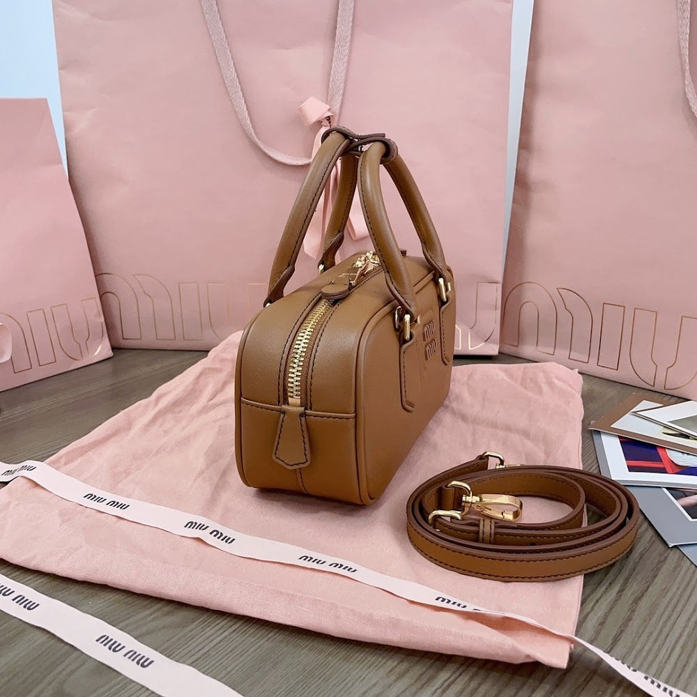 Dragons Bags Miun Miun Luxury Bag --123486