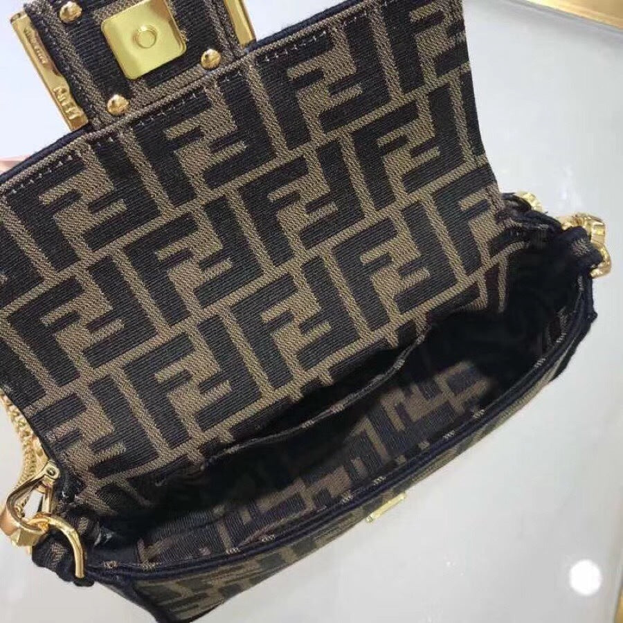 new-designer-premium-bags-nm15149
