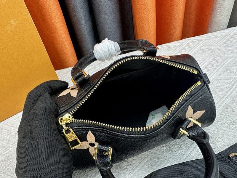 Dragons Bags ln Luxury Bag --81584