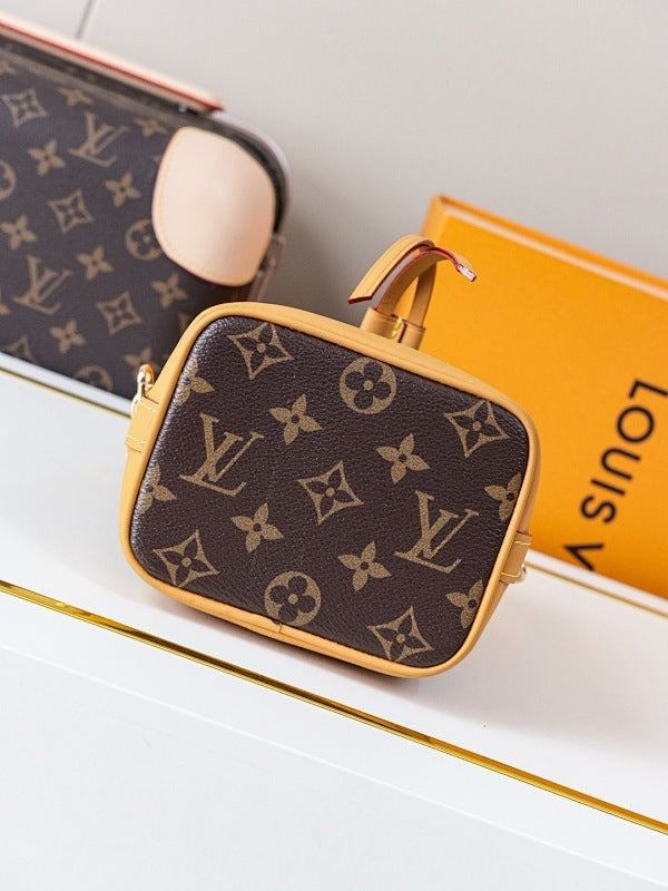 Dragons Bags ln Luxury Bag --81786