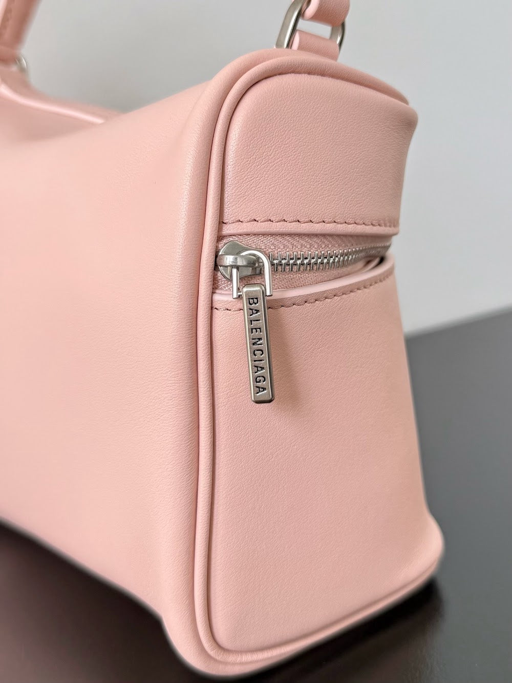 Dragons Bags Balenciaga Luxury Bag --111321
