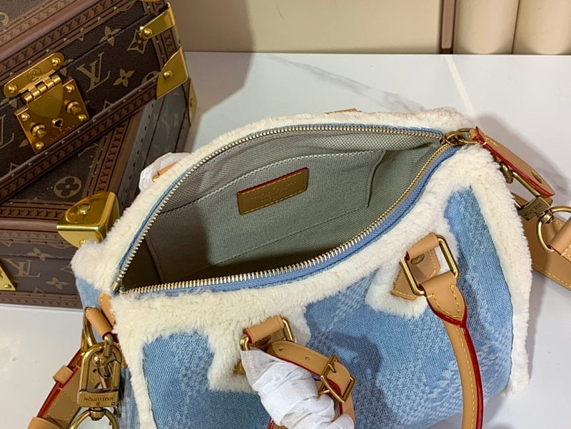 Dragons Bags ln Luxury Bag --56016