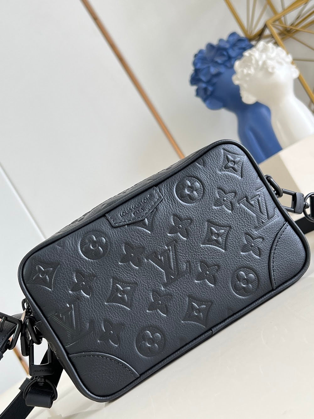 Dragons Bags ln Luxury Bag --95605