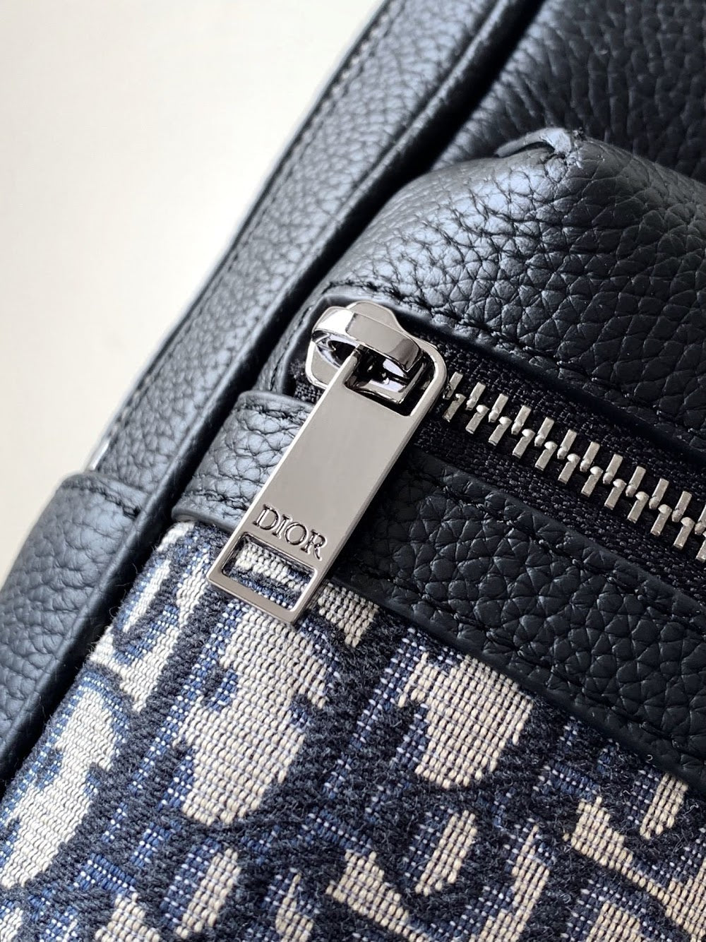 Dragons BagsDiorn Luxury Bag --115334
