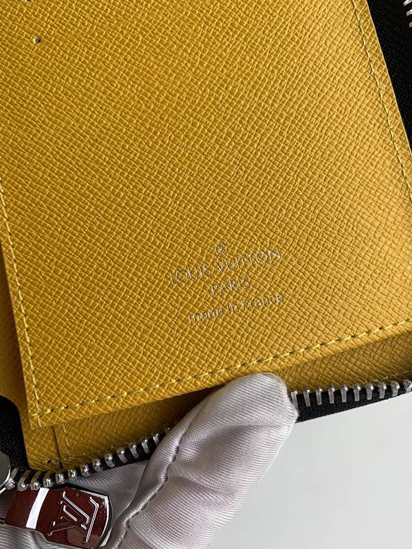 Dragons Bags ln Luxury Bag --57970
