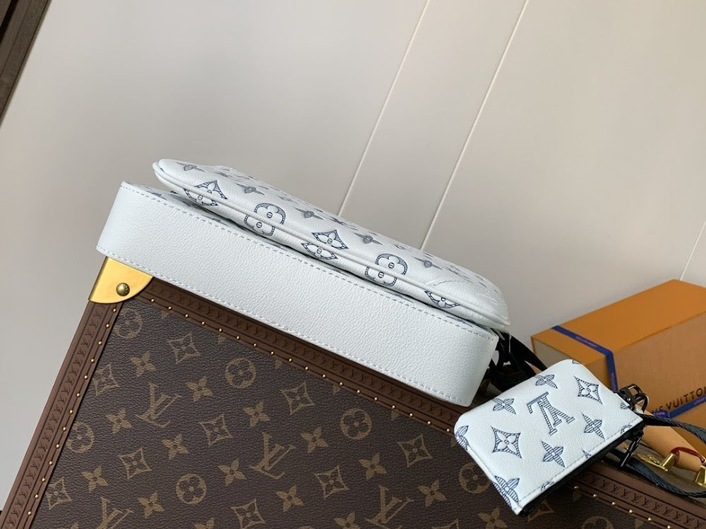 Dragons Bags ln Luxury Bag --71600