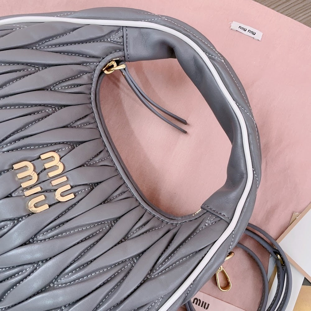 Dragons Bags Miun Miun Luxury Bag --122636
