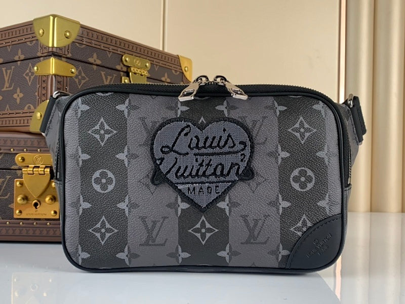 Dragons Bags ln Luxury Bag --58665