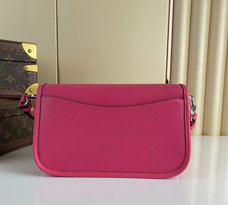 Dragons Bags ln Luxury Bag --67201