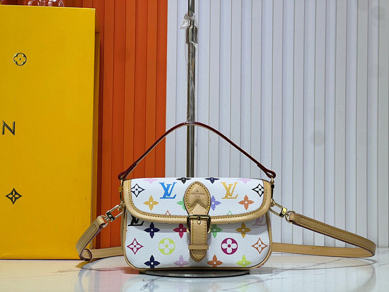 Dragons Bags ln Luxury Bag --81632