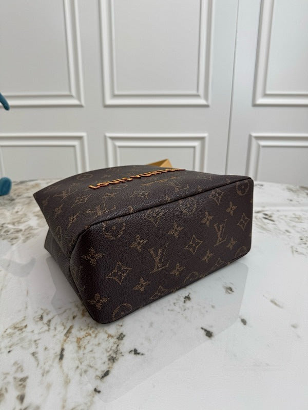 Dragons Bags ln Luxury Bag --81806
